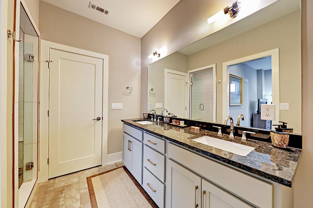 Photo of Kitchen in Historic Waverly