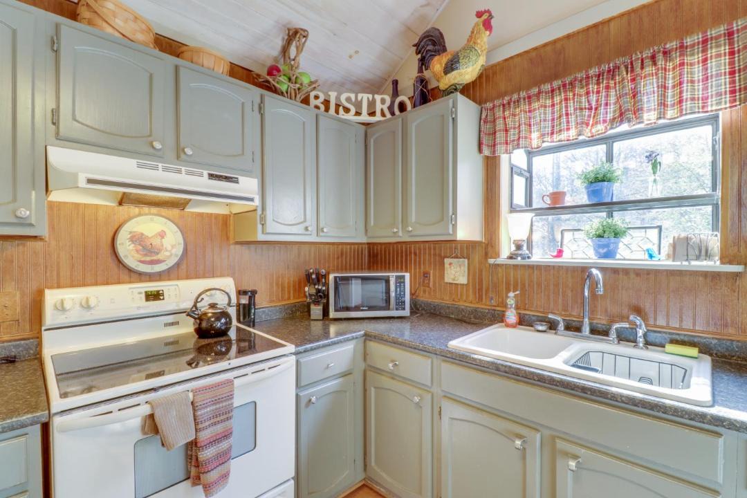 Photo of Kitchen in Cullowhee