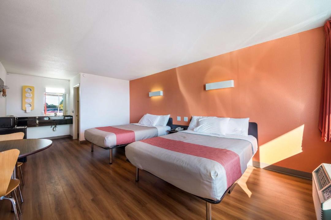 Photo of Bedroom in Icard