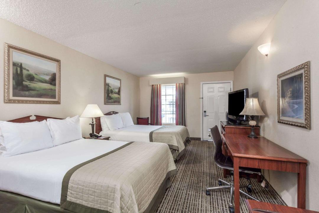 Photo of Bedroom in Hickory