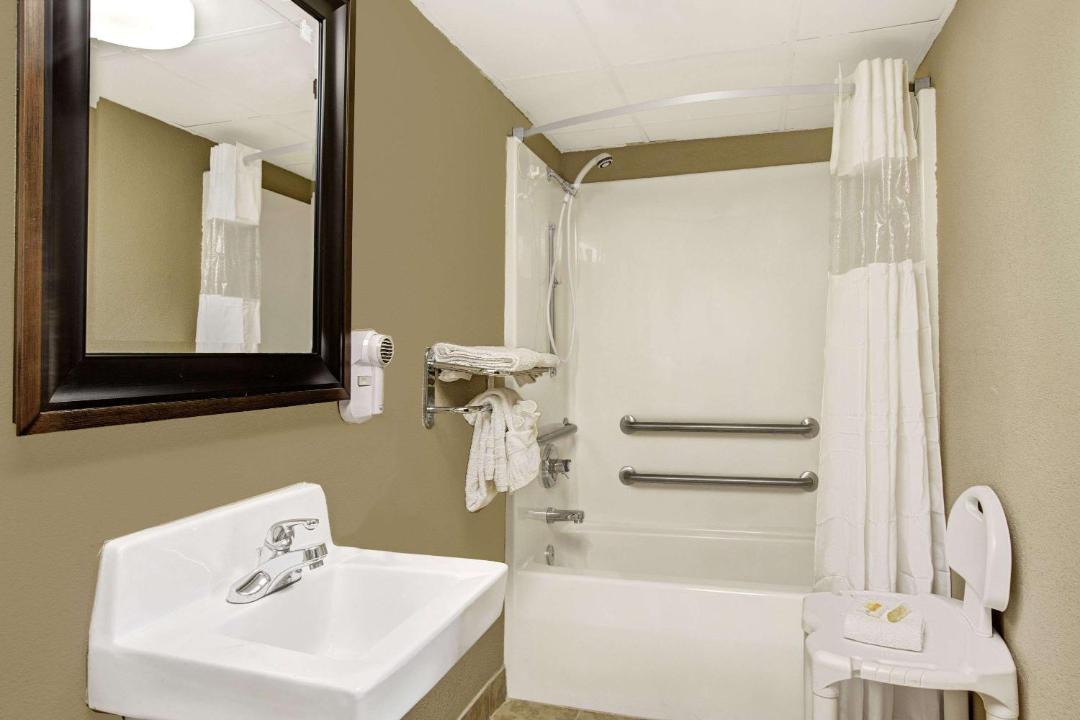 Photo of Bathroom in Conover