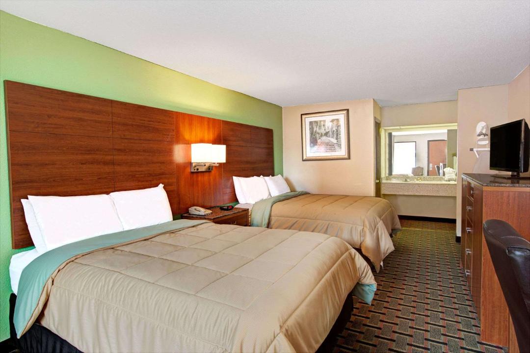 Photo of Bedroom in Conover