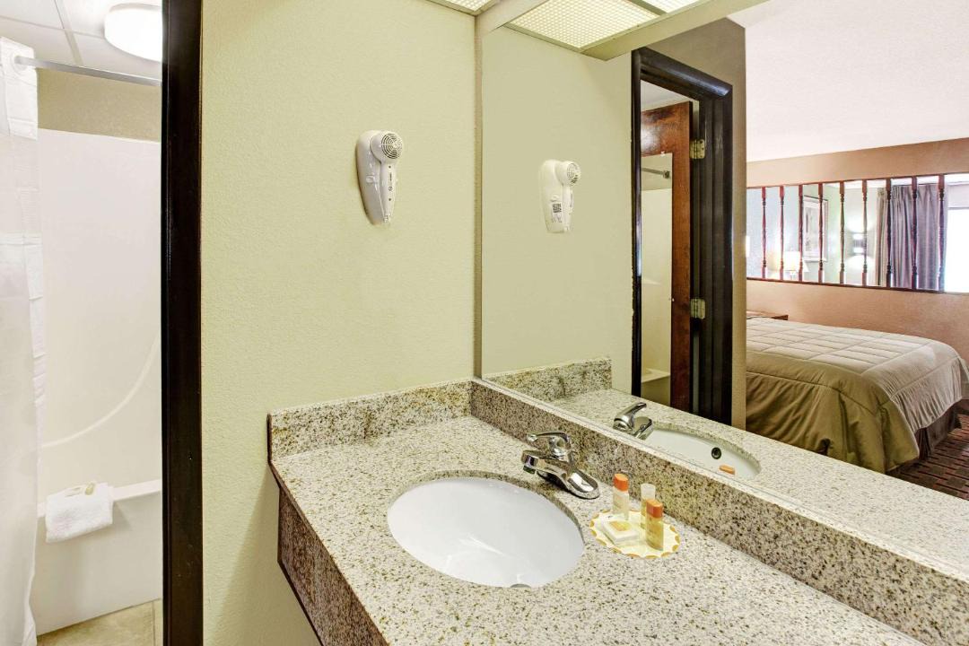 Photo of Bathroom in Conover