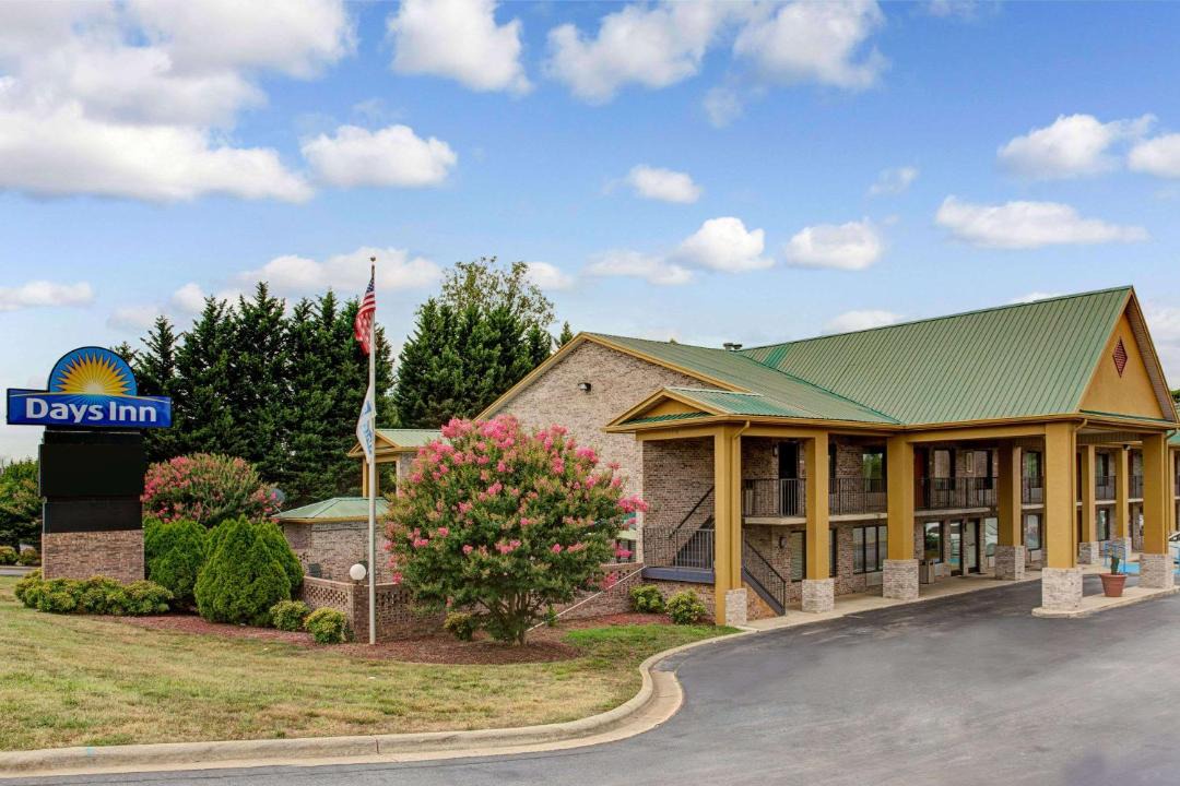 Photo of Buildings in Conover