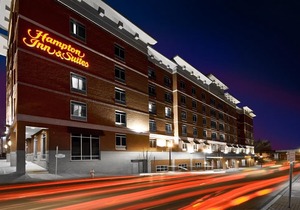Hampton Inn & Suites - Raleigh Downtown