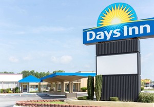 Days Inn by Wyndham Washington
