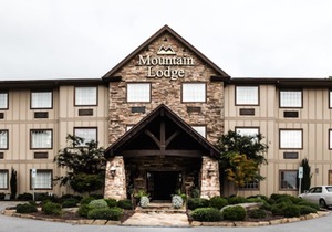 The Lodge at Flat Rock