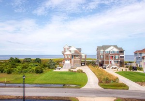Semi-Soundfront w/ a View, Pool, Hot Tub, Game Rm, Dog-Friendly, Cmty Boat Ramp