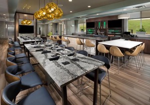 Holiday Inn Hotel & Suites Arden - Asheville Airport