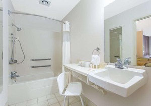 Days Inn by Wyndham Lexington