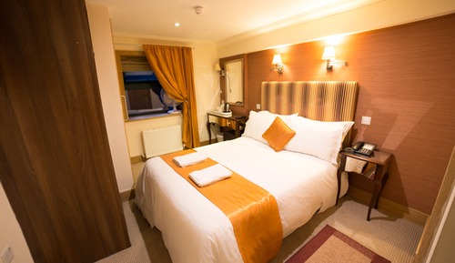 Double Room (Small)