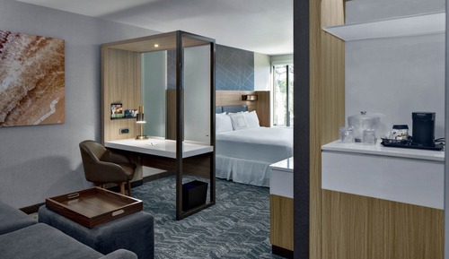 Suite, Multiple Beds