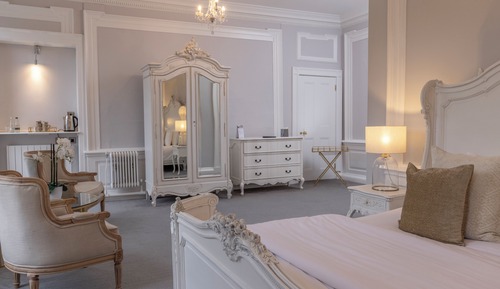 Deluxe Suite, 1 Double Bed, Non Smoking (View)