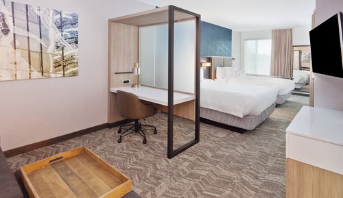 Suite, Multiple Beds, Hearing Accessible (Roll-in Shower)