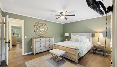 House (2 Bedrooms)