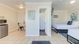 Deluxe Room, 2 Queen Beds, Non Smoking