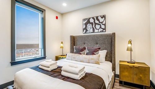 Condo, 3 Bedrooms