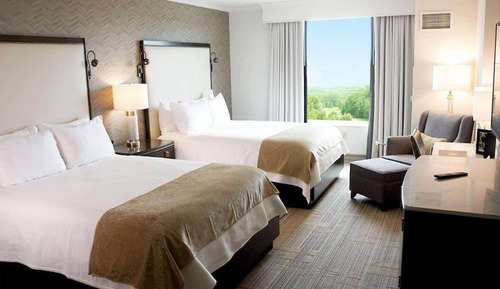 Room, 2 Queen Beds, Accessible (Roll-In Shower, Hearing Accessible)