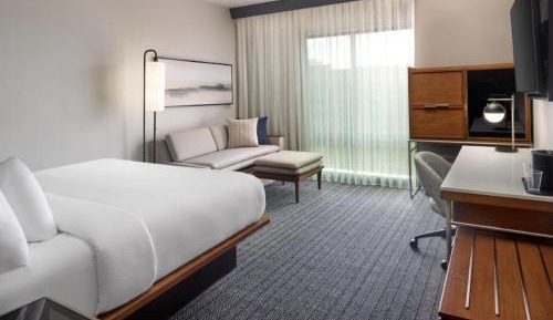 King Room with Sofa Bed