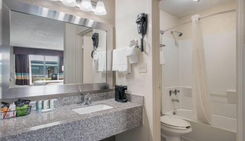 Double Room with Two Double Beds - Non-Smoking