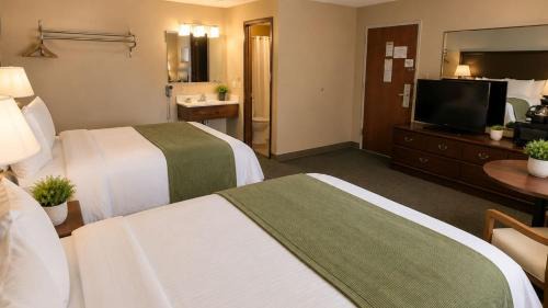 Queen Room with Two Queen Beds