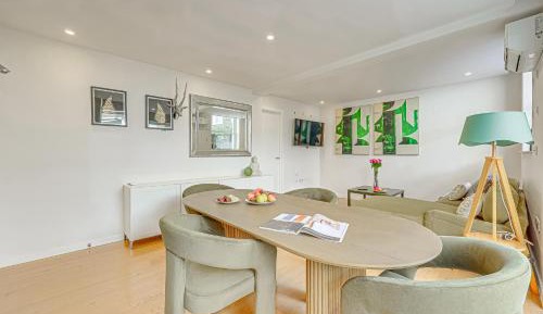 Two-Bedroom Lower Ground with Patio