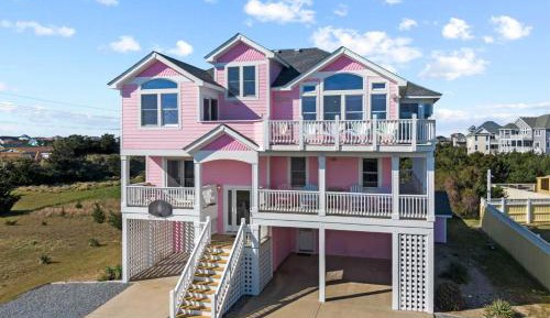 Seven-Bedroom House