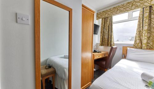 Single Room with Private Bathroom