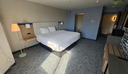 Standard King Room