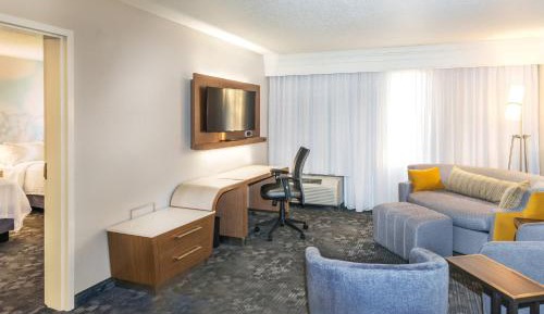 One-Bedroom Double Suite with Two Double Beds and Sofa Bed