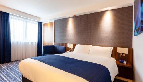 Standard Double Room with Free Hot Breakfast - Accessible