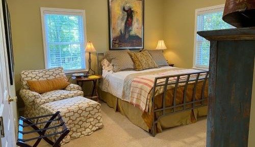 Queen Room