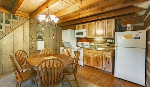 Deluxe Family Suite