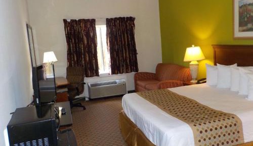 King Suite with Sofa Bed - Non-Smoking