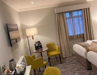 Superior Twin Room