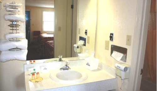 King Room - Non-Smoking