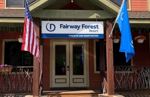 Sapphire Hotel | Fairway Forest Resort