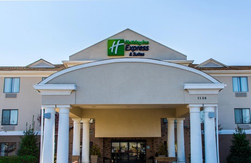 Kinston Hotel | Holiday Inn Express Hotel & Suites Kinston, an Ihg Hotel