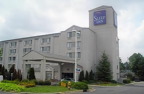 University Place Hotel | Sleep Inn University Place
