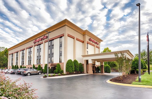 Morganton Hotel | Hampton Inn Morganton