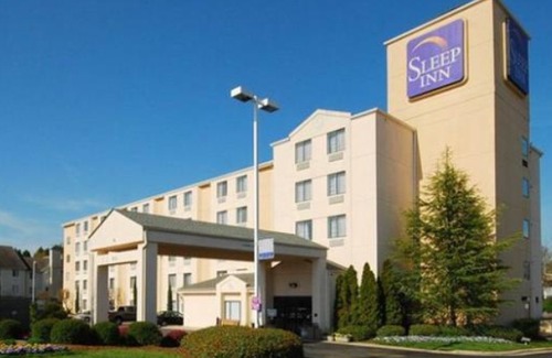 University Place Hotel | Sleep Inn University Place
