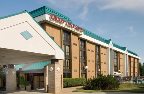 Greensboro Hotel | Drury Inn & Suites Greensboro