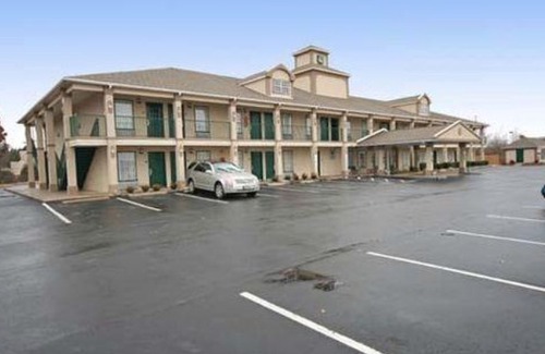 Asheboro Hotel | SureStay Plus Hotel by Best Western Asheboro