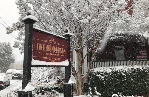 Hendersonville Hotel | The Henderson