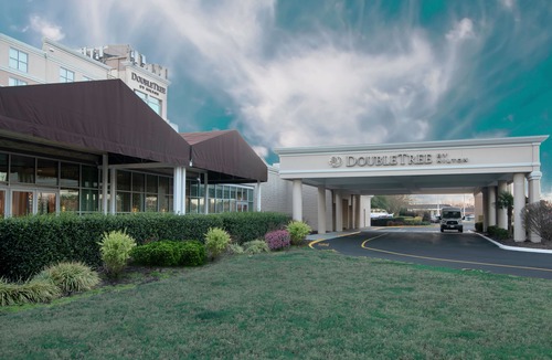 Norfolk - Virginia Beach Hotel | DoubleTree by Hilton Norfolk Airport
