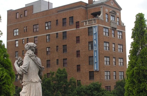 Charlotte Center City Hotel | Dunhill Hotel