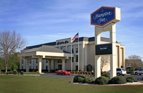 Laurinburg Hotel | Hampton Inn Laurinburg