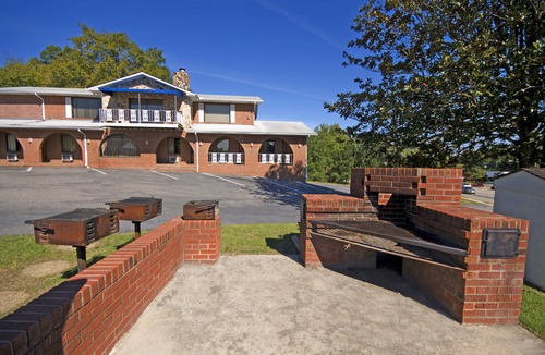 Rockingham Hotel | Loyalty Inn Rockingham
