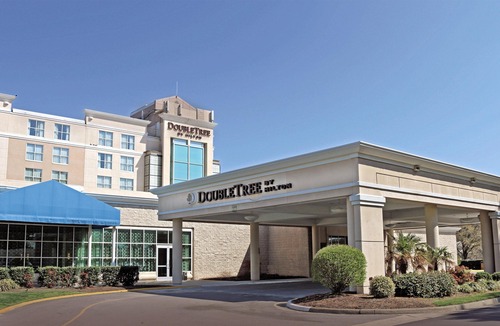 Norfolk - Virginia Beach Hotel | DoubleTree by Hilton Norfolk Airport