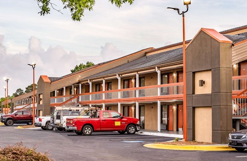 Wilmington Hotel | Baymont by Wyndham Wilmington